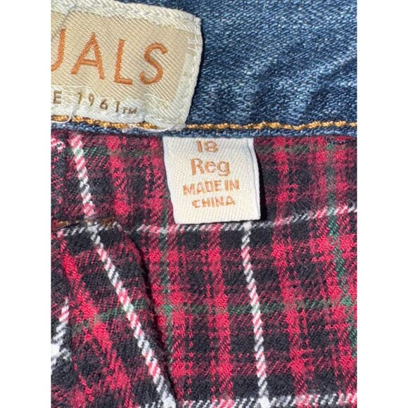 Cabelas Casuals Blue Denim Jeans Size 18  With Plaid Lining & Rolled Cuffs - Picture 5 of 10